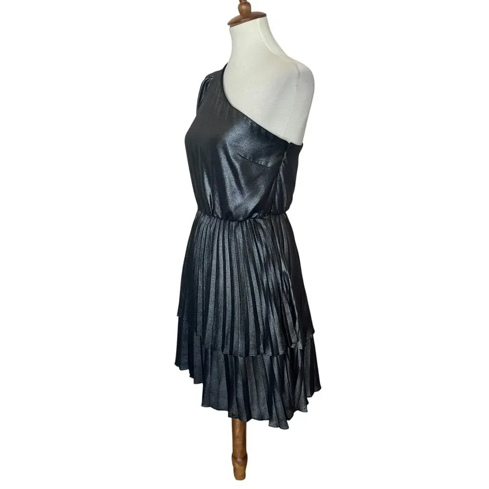 Derek Lam Metallic Silver Mini Dress SIZE 4 Cocktail Party Pleated Designer $450 - Picture 6 of 10